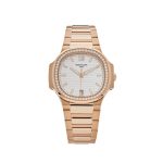 Nautilus 7118/1200R-001 Ladies Automatic Rose Gold Silver Dial Diamond Bezel (2025)